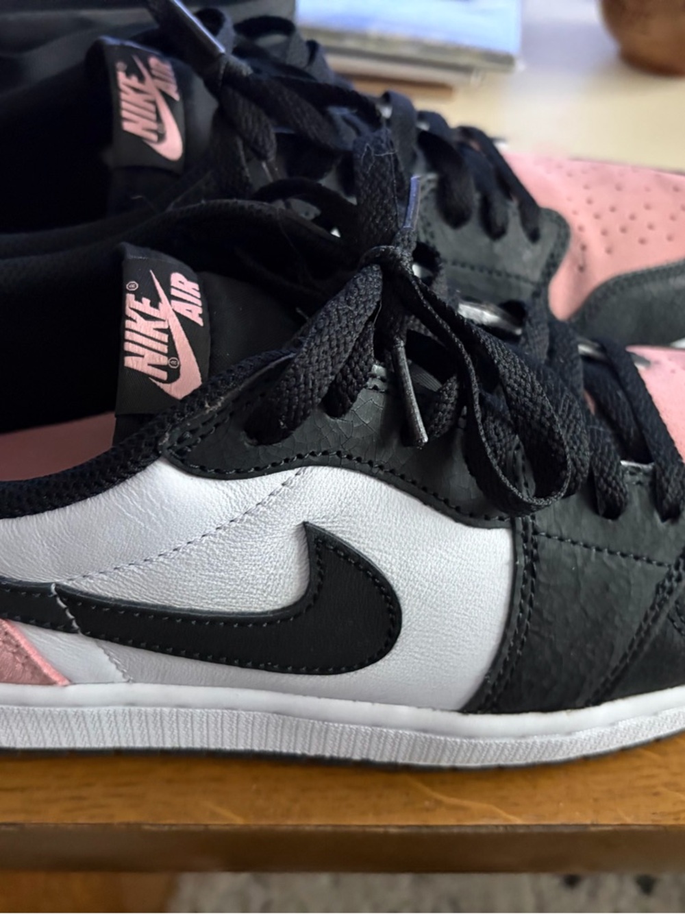 Jordan Low-Top Sneakers in Black, White & Pink